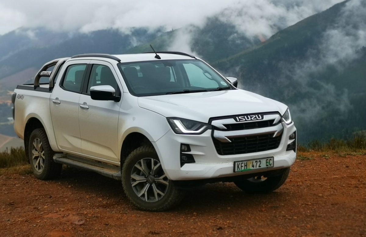 REVIEW | Isuzu D-Max soldiers on with a proven engine