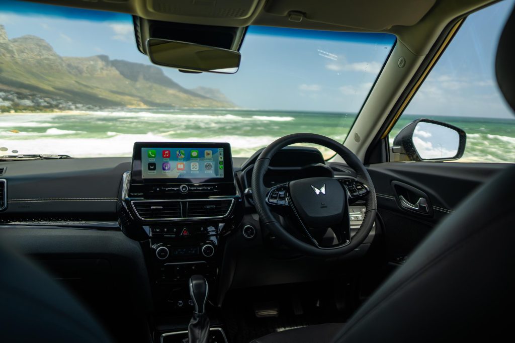 mahindra,xuv 3x0,south africa,india