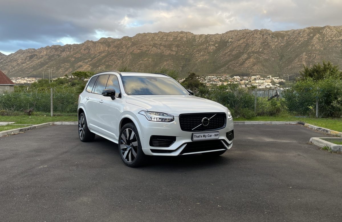 REVIEW | Volvo XC90 T8 Ultra Dark PHEV SA’s Swanky Swede