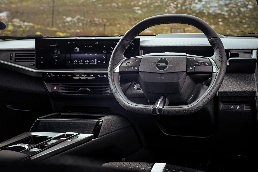 opel,grandland,germany,south africa,family suv,