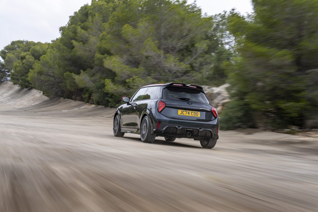 mini,cooper,jcw,john cooper works,hot hatch,fun car,